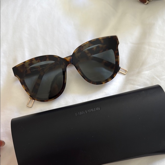 Gentle Monster Brown Sunglasses Oversized Tortoiseshell Design main image 7